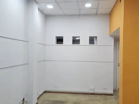 Local en Venta 50 años