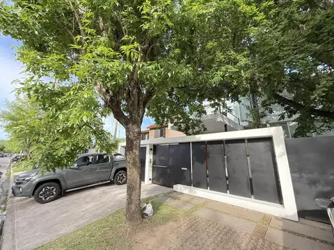 Casa en Venta en City Bell, USD 330.000