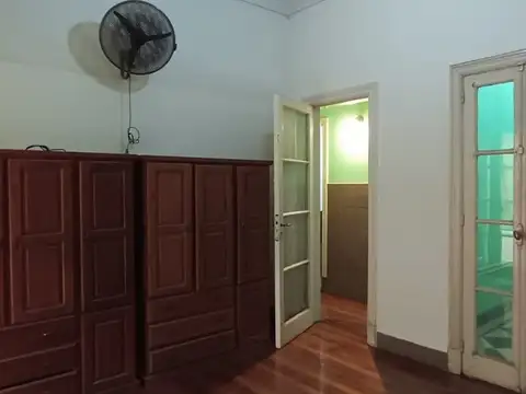 Depto Tipo Casa 4 ambientes con 2 baños