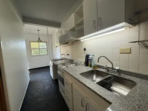 Departamento en Alquiler con 1 cocheras