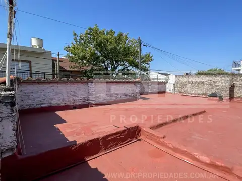 Depto Tipo Casa 3 ambientes con 1 baño