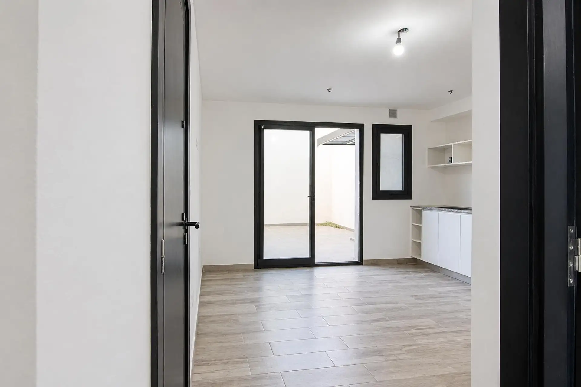 Depto 2 amb, 35m² a estrenar con patio y terraza compartida — Las Avenidas