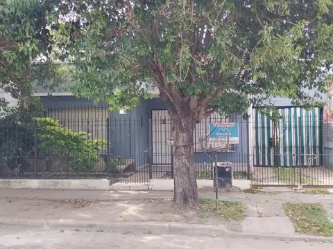 casa Burzaco Apta crédito a mts Espora