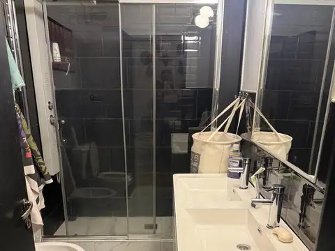 Francia al 2200 Del Viso, Pilar