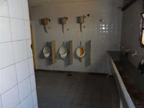 Galpón 1300 mts2 - Munro