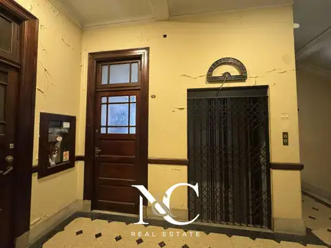 Oficina en Alquiler al Este