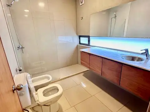 Casa en Alquiler en San Sebastian, USD 2.400