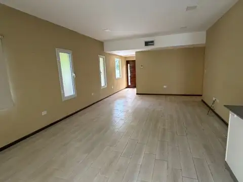 Casa en Venta en Pilar, USD 185.000