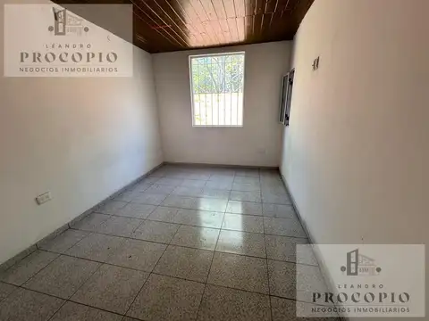 Depto Tipo Casa en Alquiler de 3 ambientes