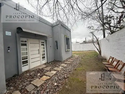 Depto Tipo Casa en Alquiler en Paso del Rey, $ 450.000