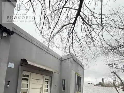 Depto Tipo Casa en Alquiler de 1 dormitorio