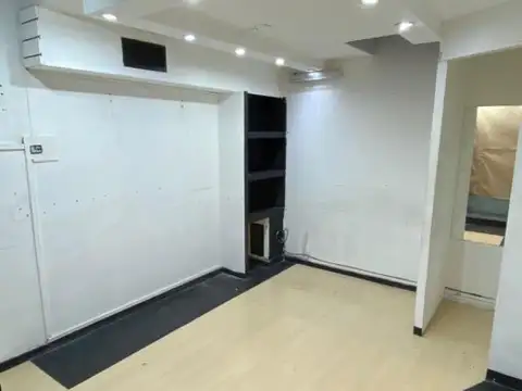 Local en Alquiler en Centro, $ 380.000