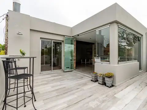 Impecable PH en alquiler con gran terraza propia ubicado en Olivos, Vicente López.