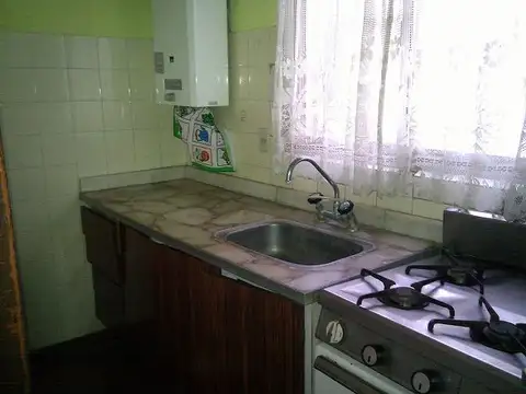 Departamento en Alquiler en La Perla Sur, $ 400.000