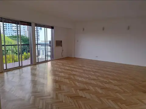 Departamento en Alquiler con 1 cocheras