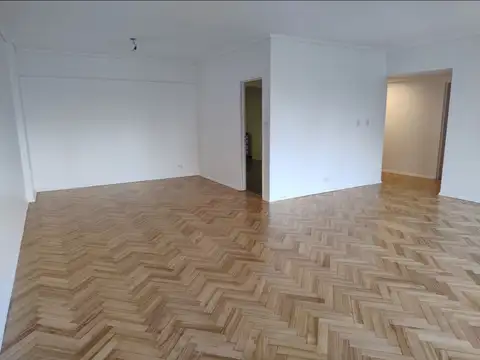 Departamento 4 ambientes con 3 baños