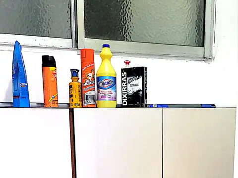 Doctor Juan Felipe Aranguren 500, Piso PB