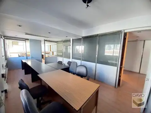 Oficina en Alquiler 40 años