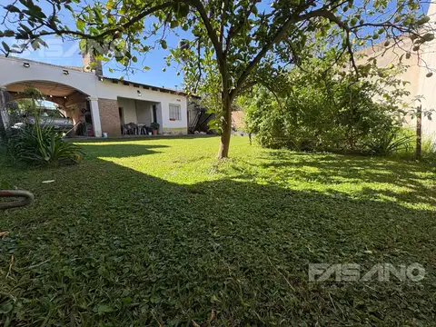 CASA EN LOTE PROPIO 325M2 EN VENTA - SAN ANDRES DE GILES