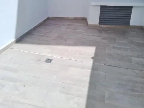 Depto Tipo Casa en Alquiler al Noreste