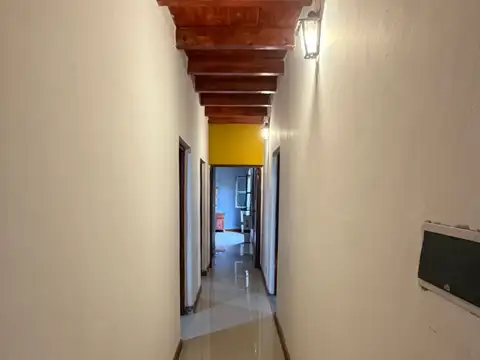 VENTA CASA 3 DORMITORIOS EN EL POLEAR