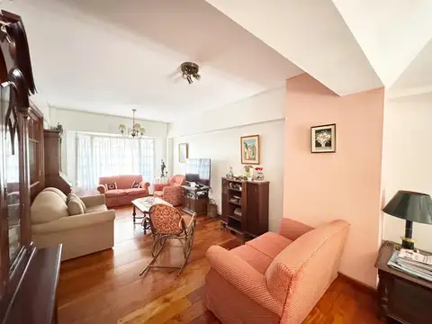 Depto Tipo Casa en Venta de 4 dormitorios