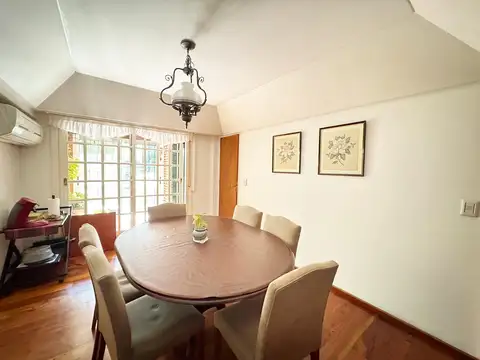 Depto Tipo Casa en Venta con 2 cocheras