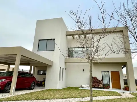 Casa en dos plantas Privado Santa Isabel 2, Maschwitz.