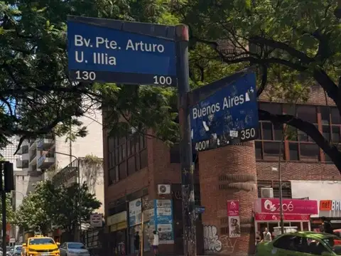 Local en Alquiler en Centro, $ 4.500.000