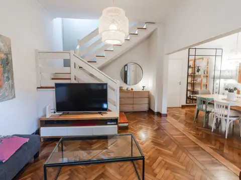 Casa 4 ambientes con 2 baños