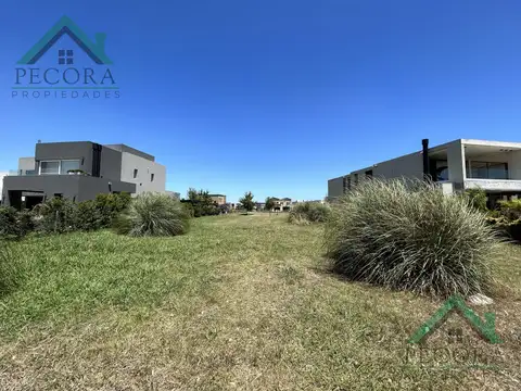 Terreno en Venta en Haras Santa Maria, USD 159.000