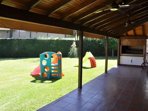 Chalet B° El Trebol