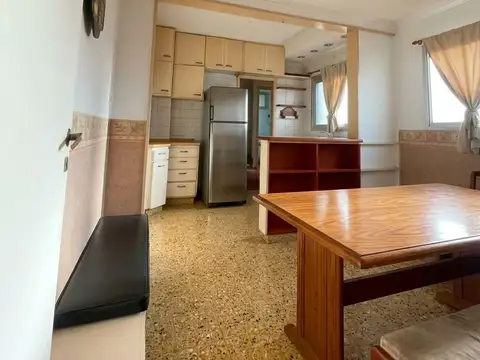 VENTA DE DEPTO 3AMB CON DEPENDENCIA EN CRUCECITA