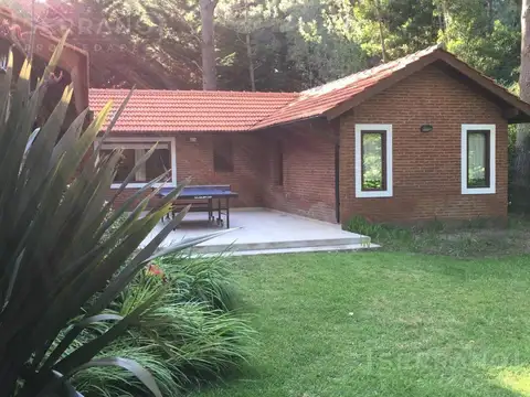 OAS. Casa 3 dormitorios en Venta Bosques de Carilo 10 cuadras del Centro comercial..