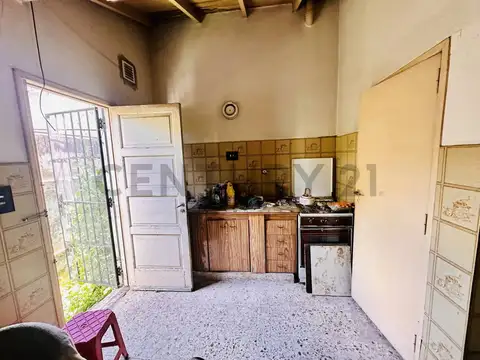 Casa en Venta en Lanús Oeste, USD 55.000