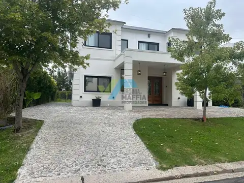 Casa en Alquiler en Otros barrios de Nordelta, USD 4.500