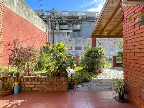 Casa 2 dormitorios Venta - Martinez -Fleming/Panamericana