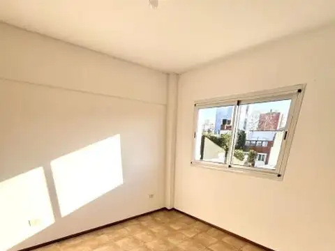 Departamento en Alquiler en Echesortu, $ 450.000