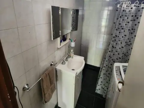 Depto Tipo Casa 2 ambientes con 1 baño