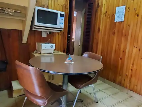 Casa 7 ambientes con 3 baños
