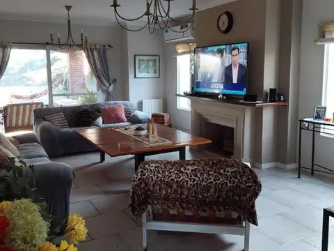 Casa en Venta de 5 dormitorios