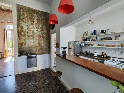 Depto Tipo Casa 5 ambientes con 2 baños