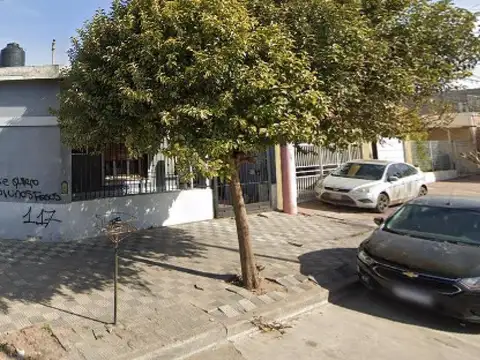 Casa 6 ambientes con 3 baños