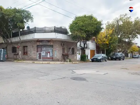 CASA 3 UNIDADES EN BLOCK VENTA C/ LOCAL EN QUILMES
