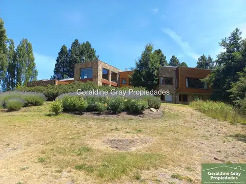 Casa en venta de 6 dormitorios en Chapelco Golf & Resort