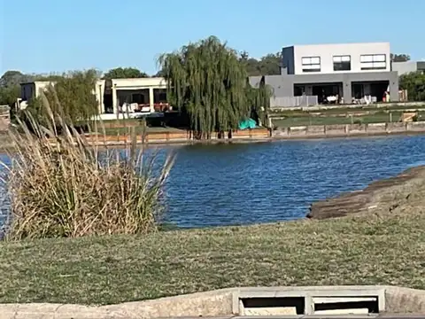 Terreno en Venta en Countries y Barrios Cerrados en Escobar, USD 50.000