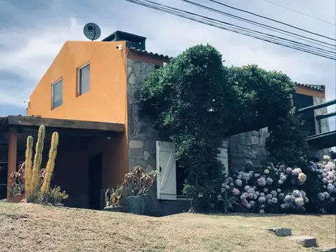 Casa en Alquiler Temporal en Manantiales, USD 14.000