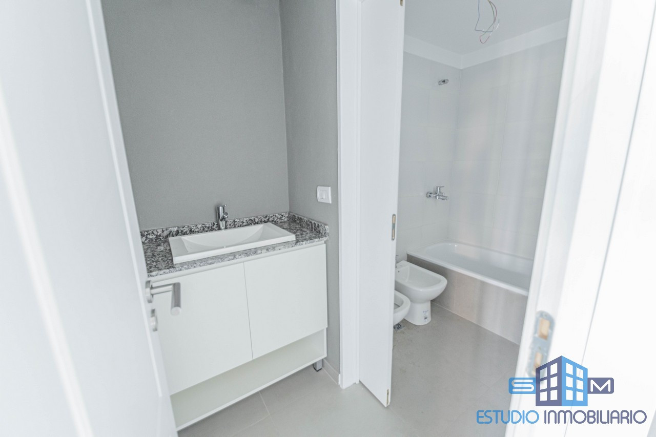 Departamento en Venta al Este