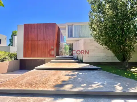 Venta Casa 6 AMB, vista al agua, Terravista, Gral. Rodríguez