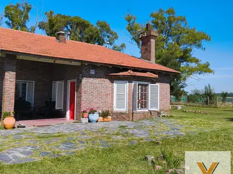 Casa en venta - 4 Dormitorios 3 Baños - Saladillo